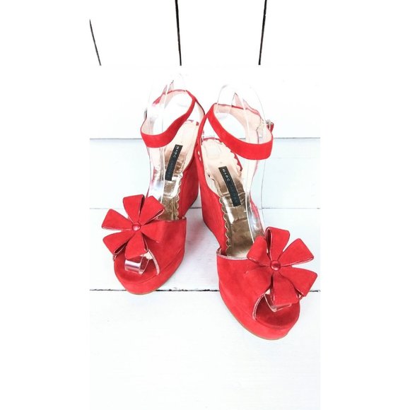 Red suede leather open toe platform wedge flower petal sandals - Picture 2 of 6